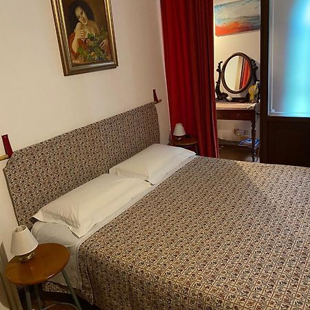 B&B Scaccia Pensieri 타르센토 외부 사진