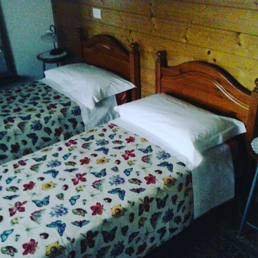 B&B Scaccia Pensieri 타르센토 외부 사진